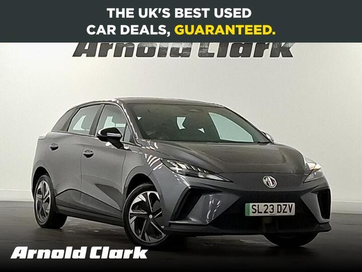 MG MG4 64kWh SE Long Range Auto 5dr