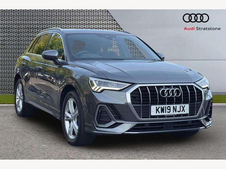 Audi Q3 1.5 TFSI CoD 35 S Line S Tronic Euro 6 (s/s) 5dr