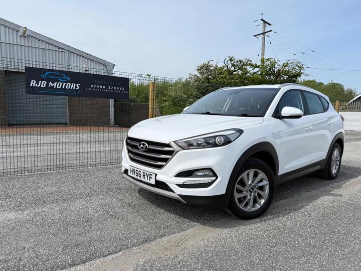 Hyundai TUCSON 1.7 CRDi Blue Drive SE Nav Euro 6 (s/s) 5dr