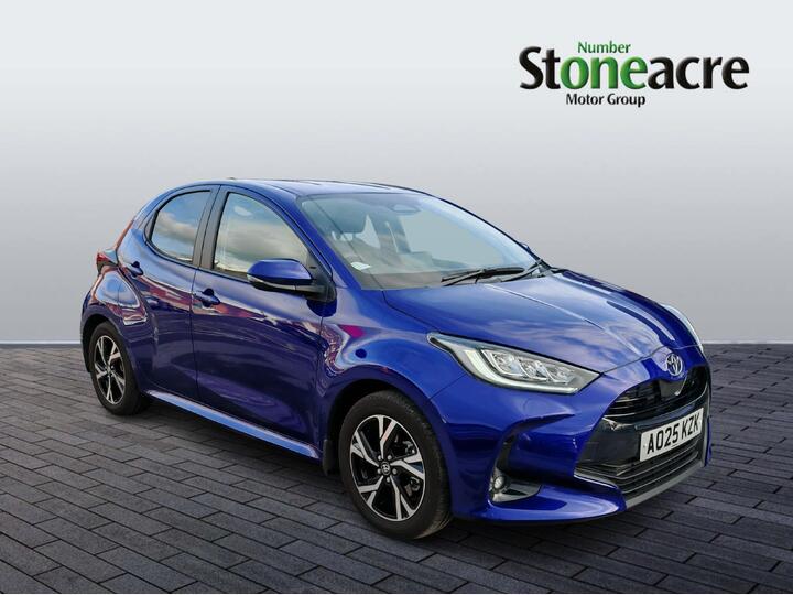 Toyota Yaris 1.5 VVT-h Design E-CVT Euro 6 (s/s) 5dr