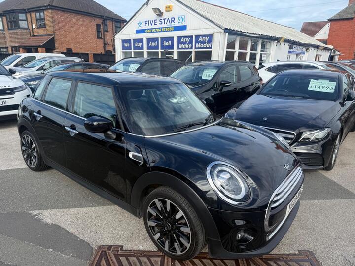 MINI Hatch 1.5 Cooper Exclusive Steptronic Euro 6 (s/s) 5dr