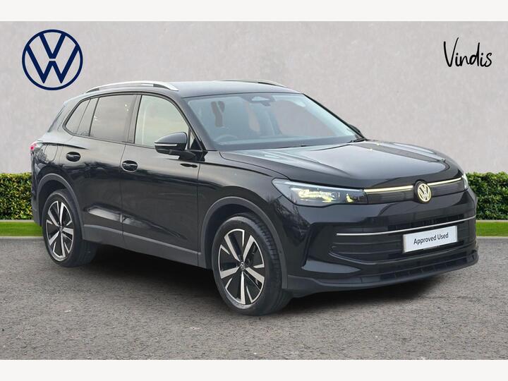 Volkswagen Tiguan 1.5 ETSI MHEV Match DSG Euro 6 (s/s) 5dr Volkswagen Tiguan 1.5 ETSI MHEV Match DSG Euro 6 (s/s) 5dr