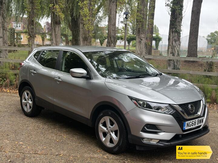 Nissan Qashqai 1.3 DIG-T Acenta Premium Euro 6 (s/s) 5dr
