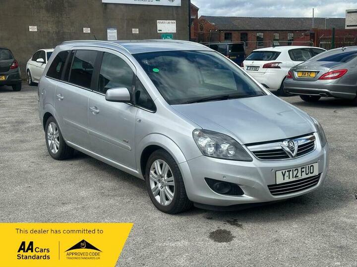 Vauxhall Zafira 1.8 16V Design Euro 5 5dr Vauxhall Zafira 1.8 16V Design Euro 5 5dr