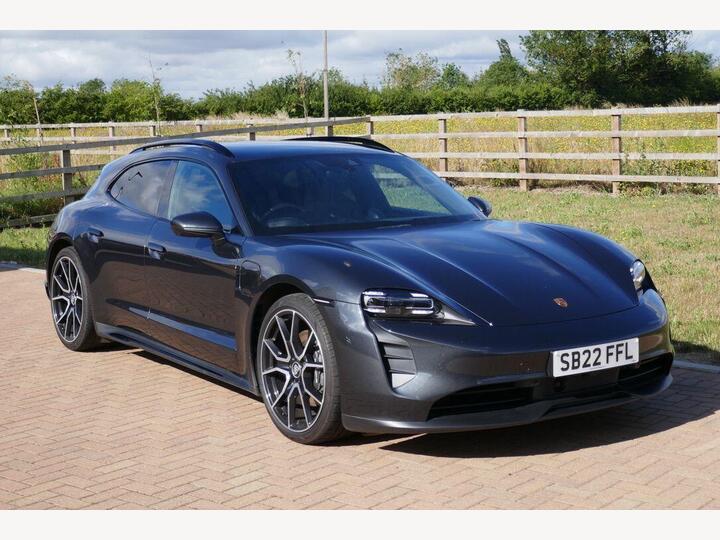 Porsche Taycan Performance Plus 93.4kWh Sport Turismo Auto RWD 5dr (11kW Charger)