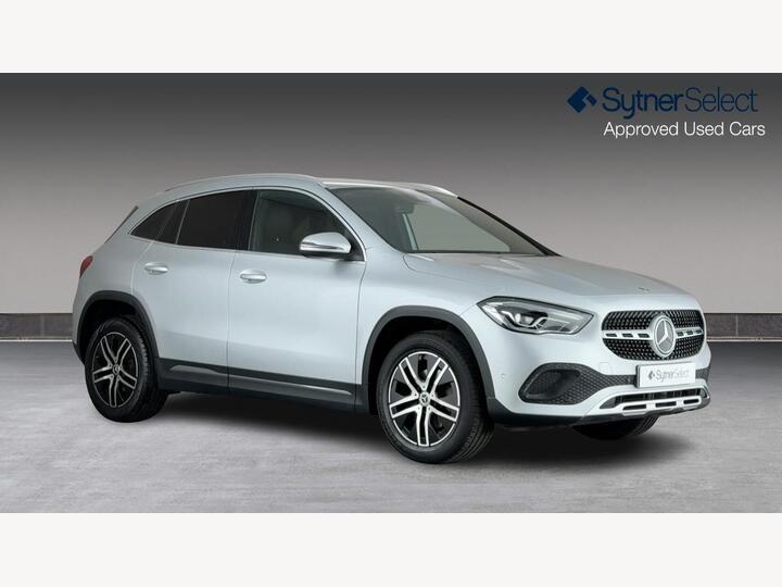 Mercedes-Benz GLA CLASS 1.3 GLA200 Sport (Executive) 7G-DCT Euro 6 (s/s) 5dr Mercedes-Benz GLA CLASS 1.3 GLA200 Sport (Executive) 7G-DCT Euro 6 (s/s) 5dr