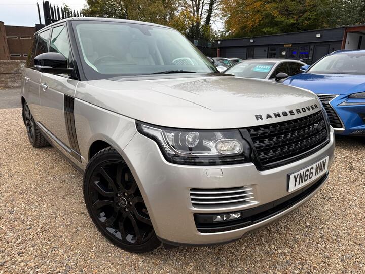 Land Rover Range Rover 3.0 TD V6 Autobiography Auto 4WD Euro 6 (s/s) 5dr Land Rover Range Rover 3.0 TD V6 Autobiography Auto 4WD Euro 6 (s/s) 5dr