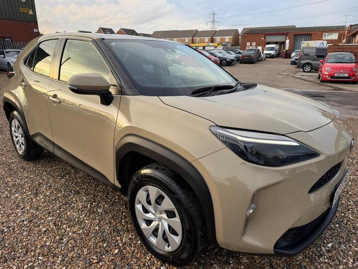 Toyota Yaris Cross 1.5 VVT-h Icon E-CVT Euro 6 (s/s) 5dr