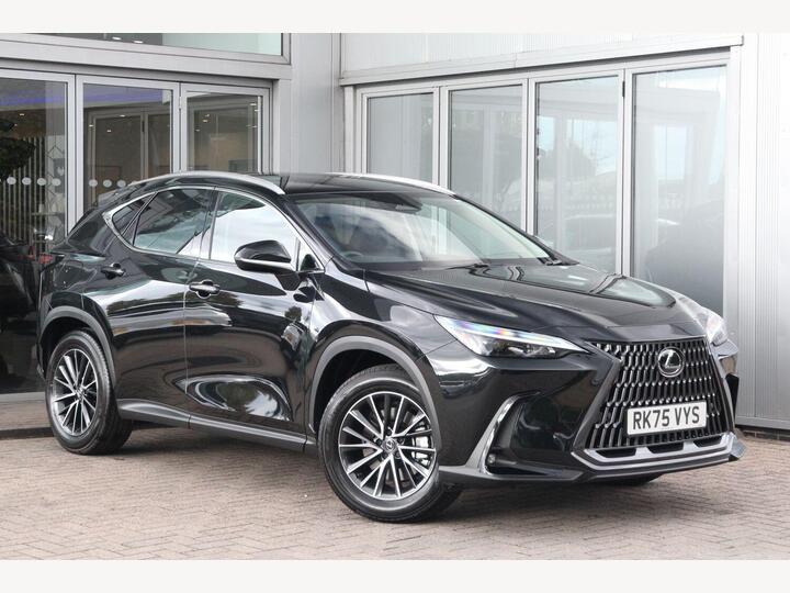 Lexus NX 2.5 450h+ 18.1kWh Premium E-CVT 4WD Euro 6 (s/s) 5dr