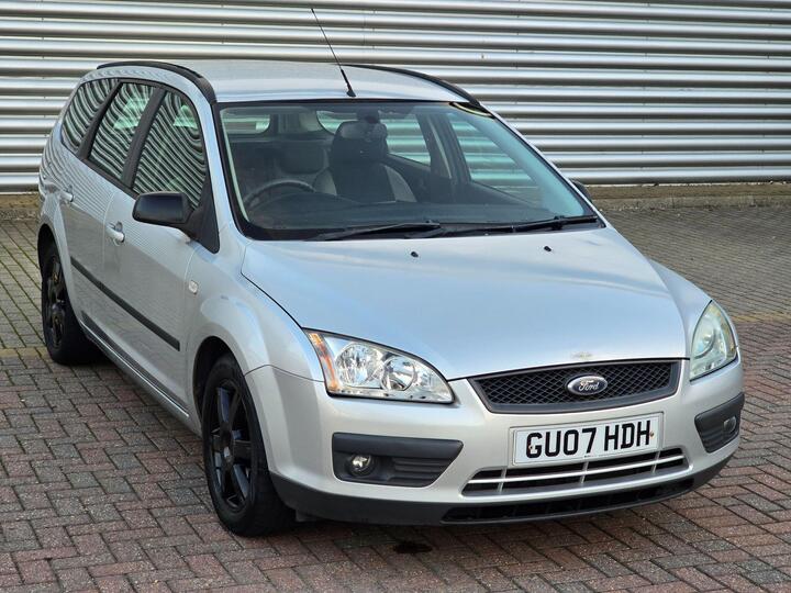 Ford Focus 1.6 Sport 5dr