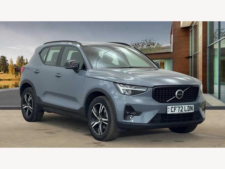 Volvo XC40 2.0 B4 MHEV Plus DCT Auto AWD Euro 6 (s/s) 5dr