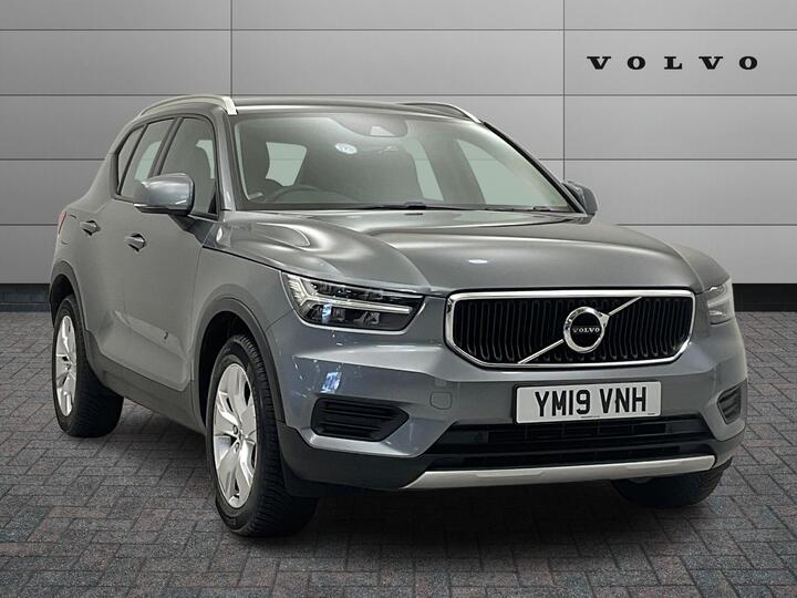 Volvo XC40 1.5 T3 Momentum Euro 6 (s/s) 5dr