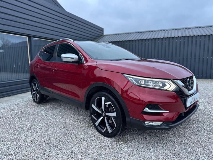 Nissan Qashqai 1.3 DIG-T Tekna+ Euro 6 (s/s) 5dr Nissan Qashqai 1.3 DIG-T Tekna+ Euro 6 (s/s) 5dr