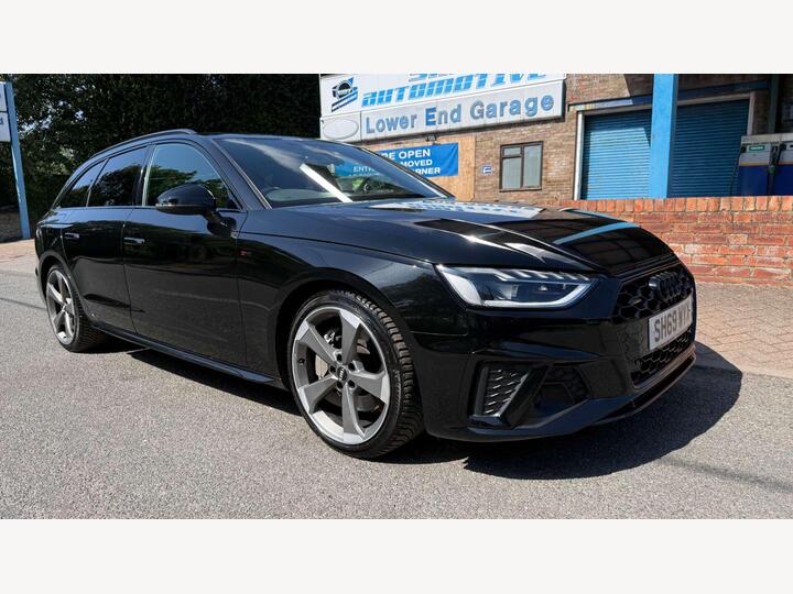 Audi A4 2.0 TFSI 45 Black Edition S Tronic Quattro Euro 6 (s/s) 5dr