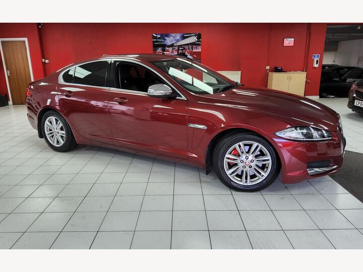 Jaguar XF 2.2d Luxury Auto Euro 5 (s/s) 4dr