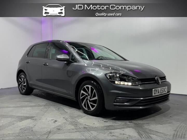 Volkswagen Golf 1.6 TDI Match Euro 6 (s/s) 5dr Volkswagen Golf 1.6 TDI Match Euro 6 (s/s) 5dr