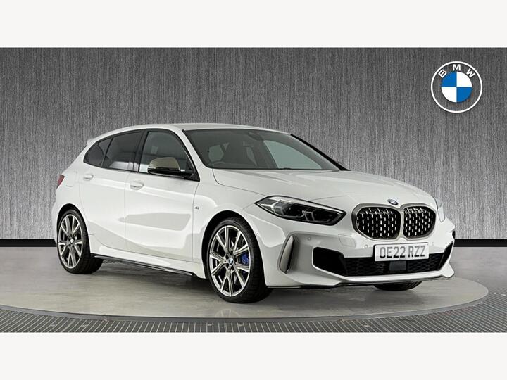 BMW 1 Series 2.0 M135i Auto XDrive Euro 6 (s/s) 5dr BMW 1 Series 2.0 M135i Auto XDrive Euro 6 (s/s) 5dr