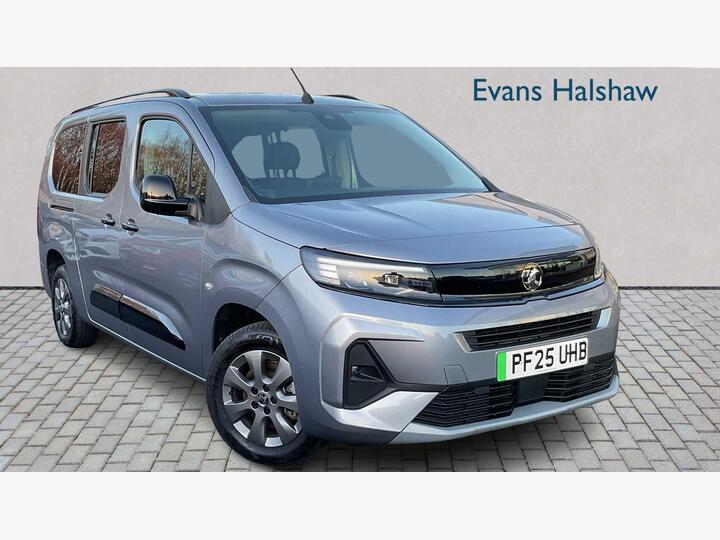 Vauxhall COMBO LIFE ELECTRIC ESTATE 52kWh Ultimate XL MPV Auto 5dr (7.4kW Charger)