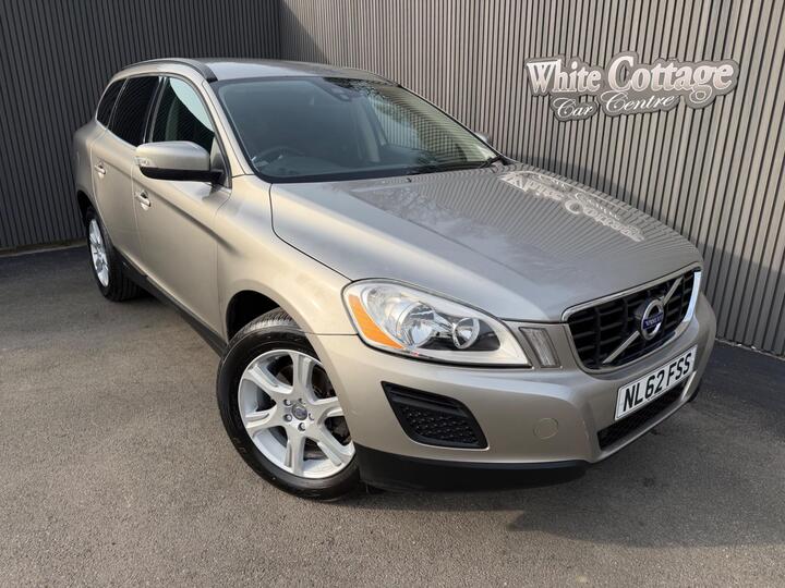 Volvo XC60 2.4 D5 SE Geartronic AWD Euro 5 5dr