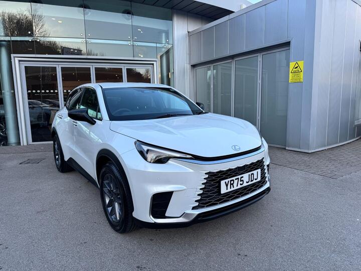 Lexus LBX 1.5 VVT-iE Premium E-CVT Euro 6 (s/s) 5dr