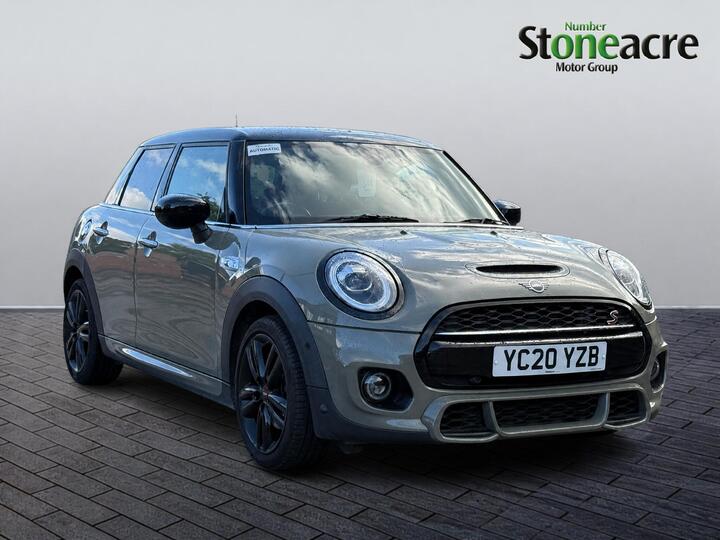 MINI Hatch 2.0 Cooper S Sport Steptronic Euro 6 (s/s) 5dr