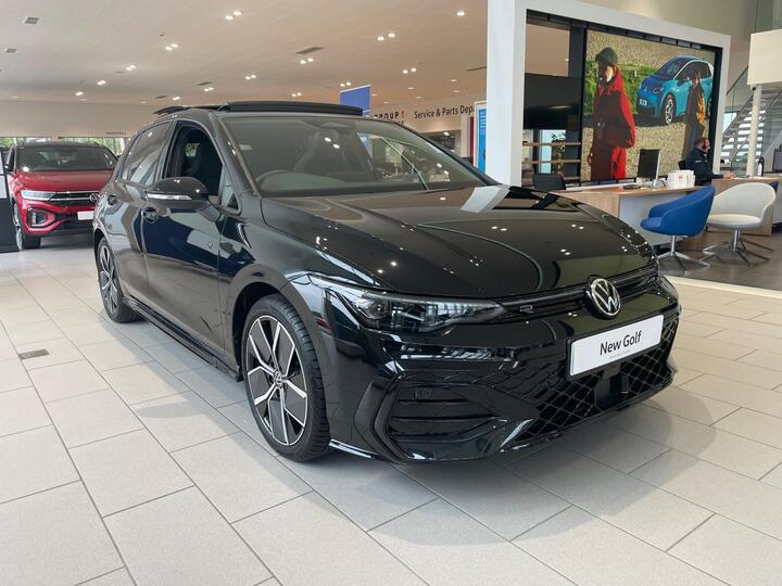 Volkswagen Golf 1.5 ETSI MHEV Black Edition DSG Euro 6 (s/s) 5dr