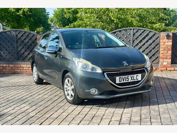 Peugeot 208 1.2 VTi PureTech Style Euro 6 5dr