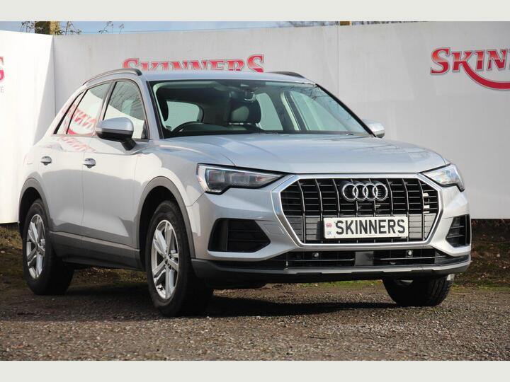 Audi Q3 1.5 TFSI CoD 35 Technik Euro 6 (s/s) 5dr