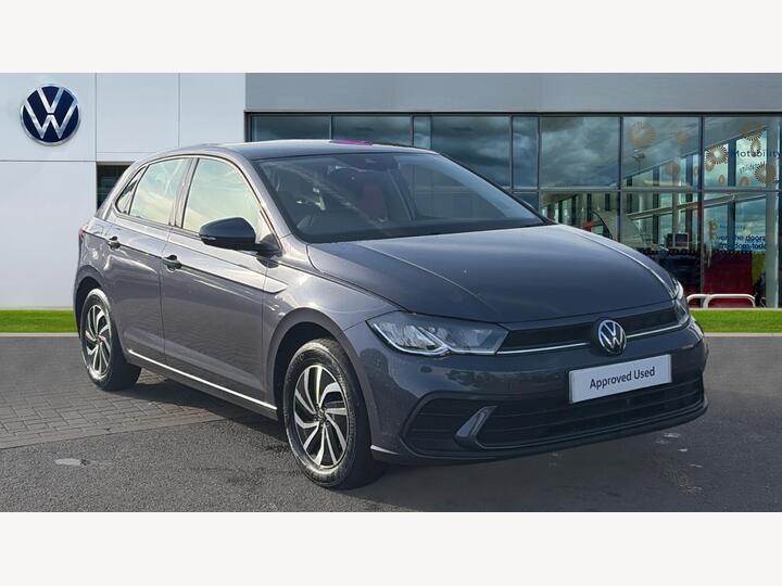 Volkswagen Polo 1.0 TSI Life Euro 6 (s/s) 5dr Volkswagen Polo 1.0 TSI Life Euro 6 (s/s) 5dr