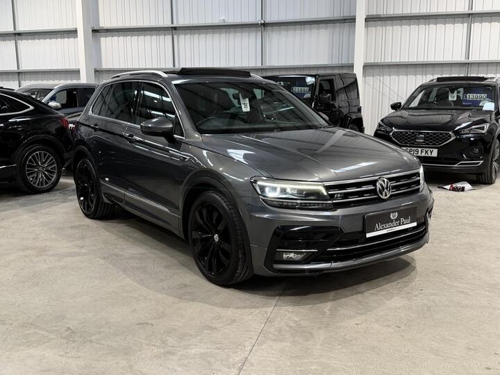 Volkswagen Tiguan 2.0 TDI R-Line DSG Euro 6 (s/s) 5dr