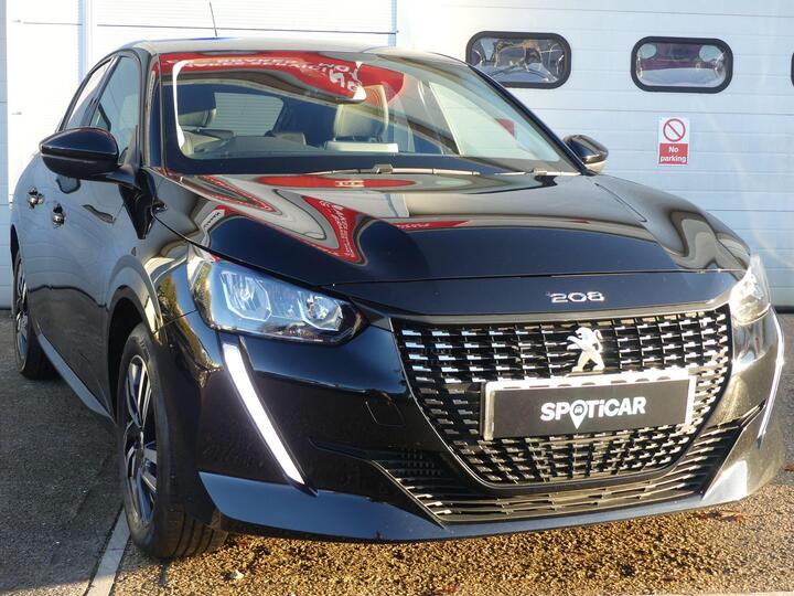 Peugeot 208 1.2 PureTech Allure Premium Euro 6 (s/s) 5dr