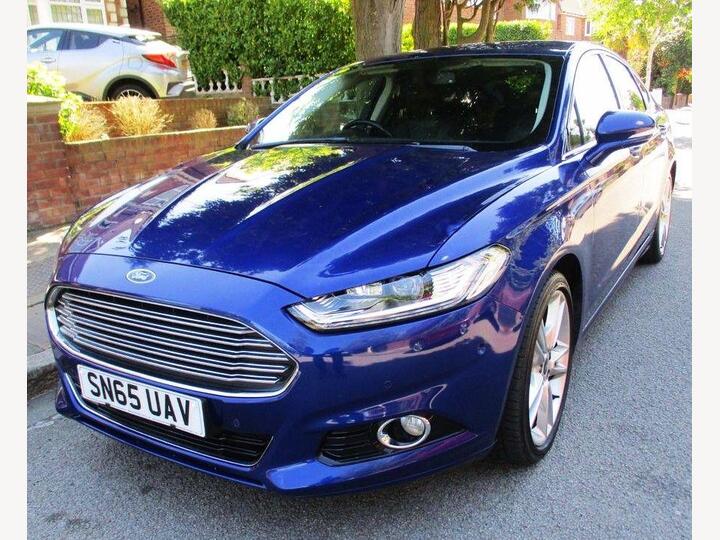 Ford Mondeo 2.0 TDCi Titanium Euro 6 (s/s) 5dr