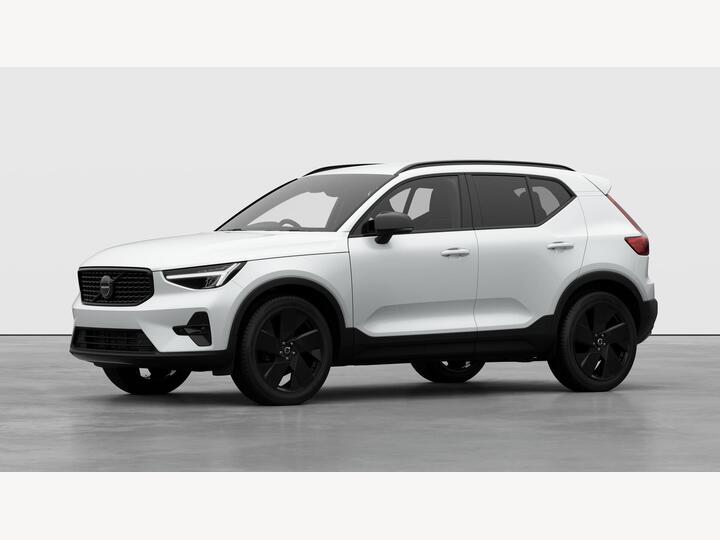 Volvo XC40 2.0 B3 MHEV Plus Black Edition DCT Auto Euro 6 (s/s) 5dr