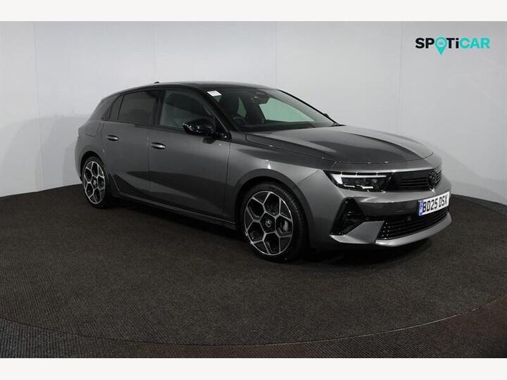 Vauxhall Astra 1.2 Turbo Ultimate Auto Euro 6 (s/s) 5dr Vauxhall Astra 1.2 Turbo Ultimate Auto Euro 6 (s/s) 5dr