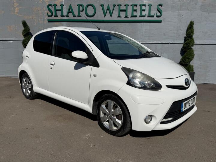 Toyota AYGO 1.0 VVT-i Fire Euro 5 5dr