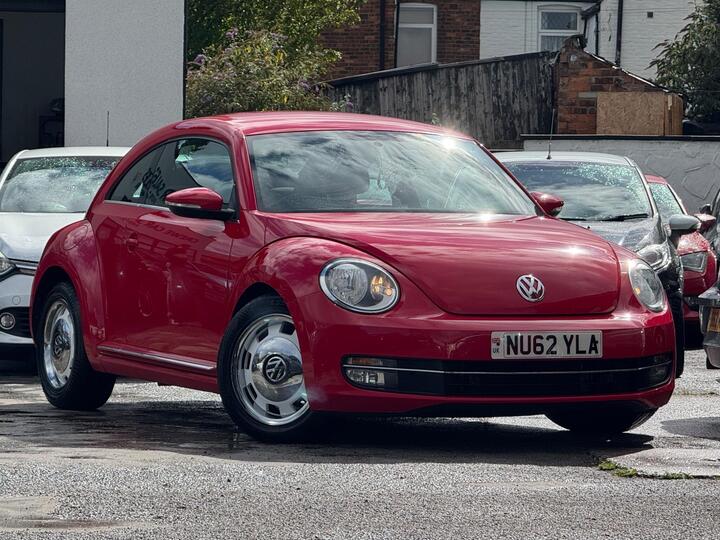 Volkswagen Beetle 2.0 TDI Design DSG Euro 5 3dr Volkswagen Beetle 2.0 TDI Design DSG Euro 5 3dr
