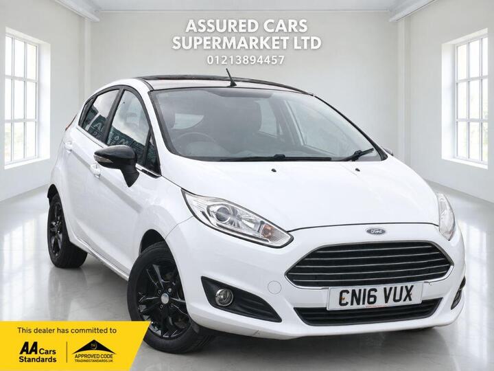 Ford FIESTA 1.25 Zetec White Edition Euro 6 5dr