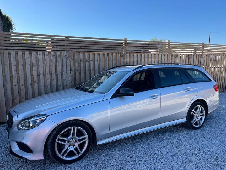 Mercedes-Benz E Class 2.1 E220 BlueTEC AMG Night Edition G-Tronic+ Euro 6 (s/s) 5dr Mercedes-Benz E Class 2.1 E220 BlueTEC AMG Night Edition G-Tronic+ Euro 6 (s/s) 5dr