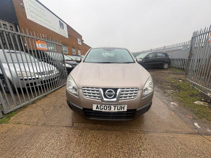 Nissan Qashqai 2.0 Acenta CVT 5dr