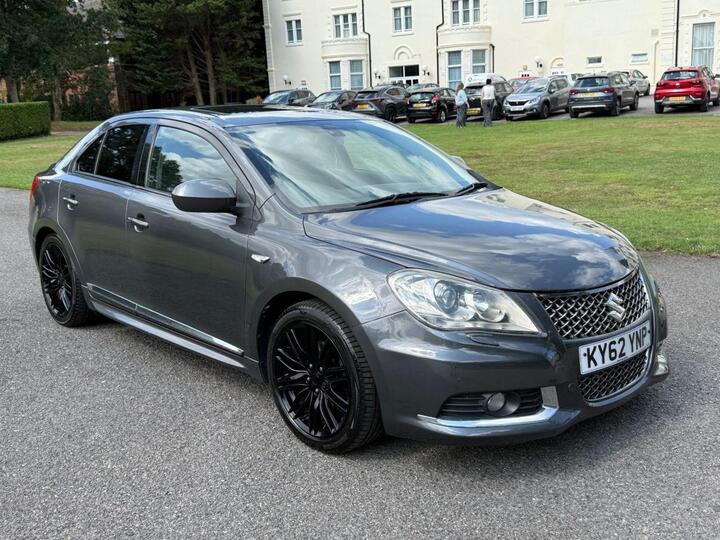 Suzuki KIZASHI 2.4 16V Sport CVT 4WD Euro 5 4dr Suzuki KIZASHI 2.4 16V Sport CVT 4WD Euro 5 4dr