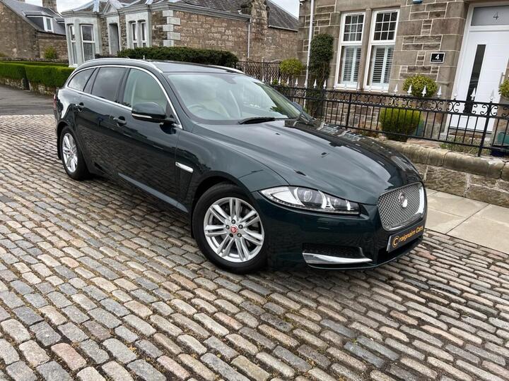 Jaguar XF 2.2d Luxury Sportbrake 5dr Diesel Auto Euro 5 (s/s) (163 Ps)