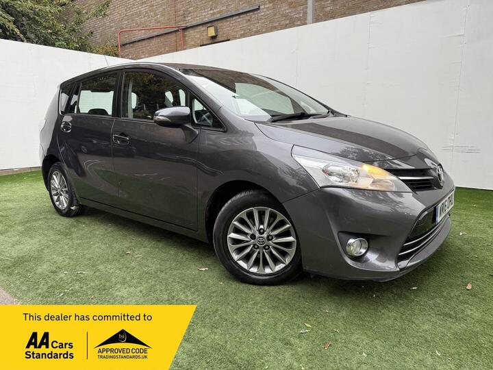 Toyota Verso 1.6 D-4D Icon Euro 6 (s/s) 5dr (7 Seat) Toyota Verso 1.6 D-4D Icon Euro 6 (s/s) 5dr (7 Seat)