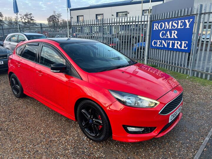 Ford Focus 2.0 TDCi Zetec S Red Edition Euro 6 (s/s) 5dr