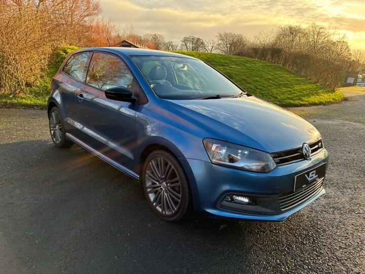 Volkswagen POLO 1.4 TSI BlueMotion Tech ACT BlueGT Euro 6 (s/s) 3dr Volkswagen POLO 1.4 TSI BlueMotion Tech ACT BlueGT Euro 6 (s/s) 3dr
