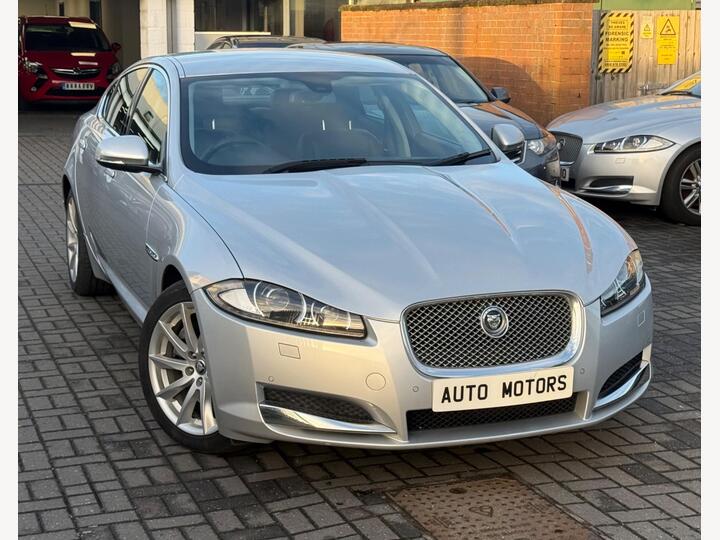 Jaguar XF 2.2d Luxury Auto Euro 5 (s/s) 4dr