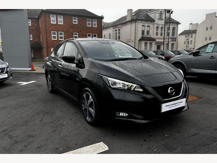 Nissan Leaf 40kWh Tekna Auto 5dr