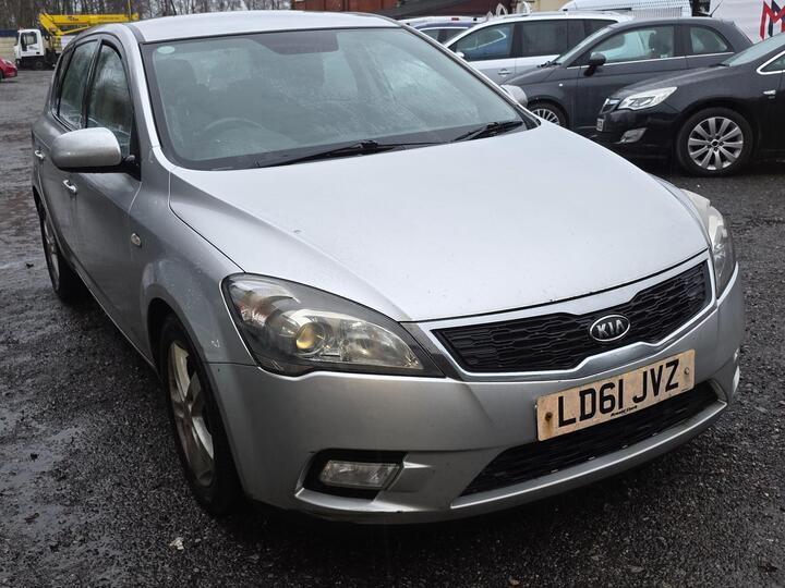 Kia Ceed 1.6 CRDi 2 Euro 5 5dr
