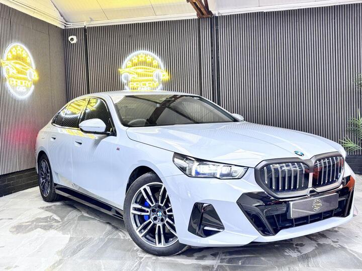 BMW 5 SERIES 2.0 520i MHT M Sport Steptronic Euro 6 (s/s) 4dr