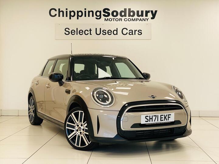 MINI Hatch 1.5 Cooper Exclusive Steptronic Euro 6 (s/s) 5dr