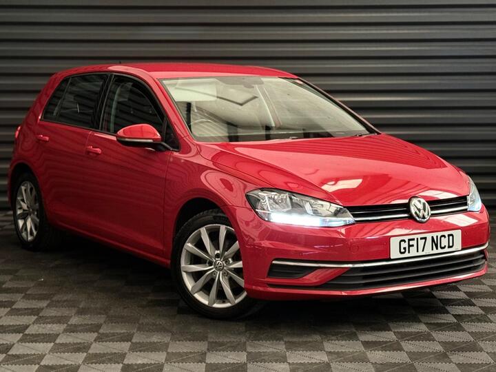 Volkswagen Golf 1.4 TSI BlueMotion Tech SE Nav Euro 6 (s/s) 5dr Volkswagen Golf 1.4 TSI BlueMotion Tech SE Nav Euro 6 (s/s) 5dr